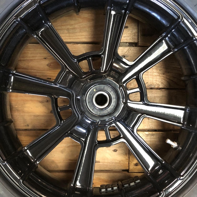 Indian Scout Bobber wheels and tyres - PDI mileage